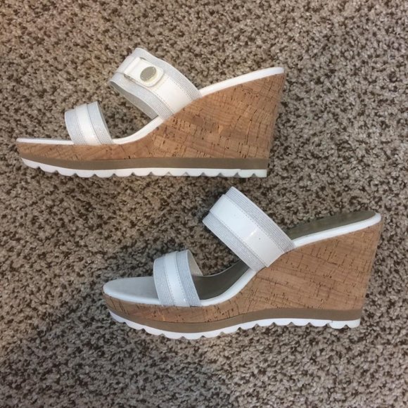 anne klein white wedge sandals
